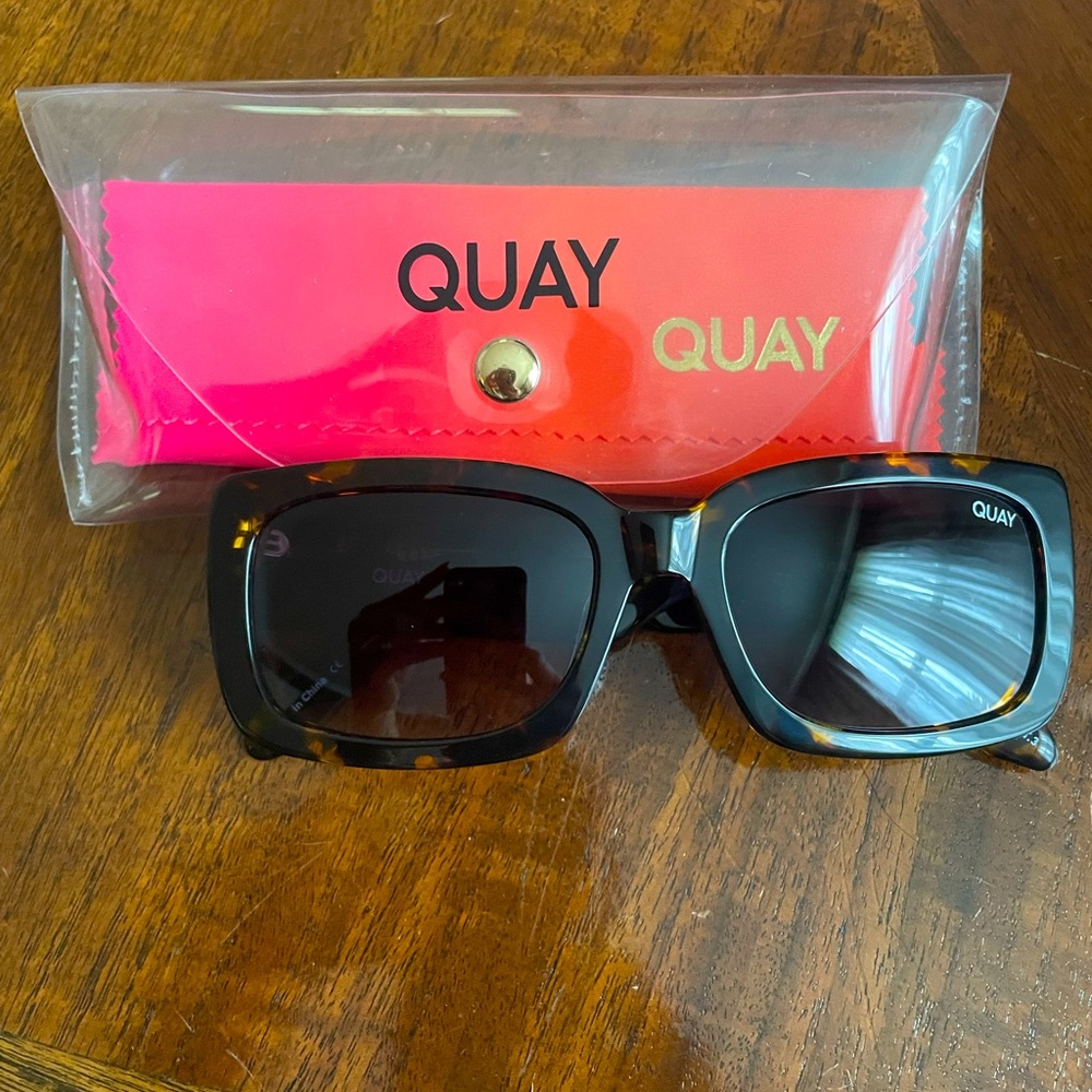 Quay sunglasses, womens